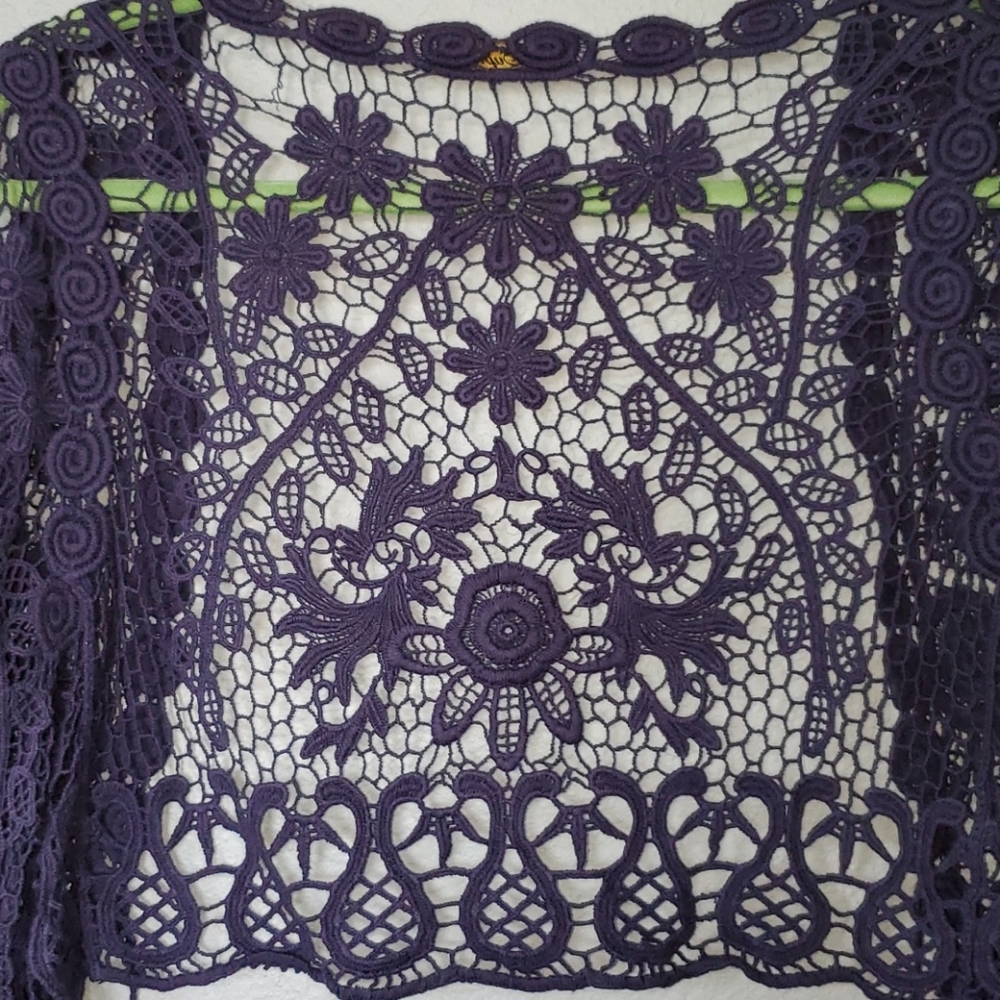 Knitted Short Jacket - Picture 5 of 7